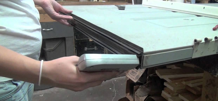 damaged steel door repair Grimsby