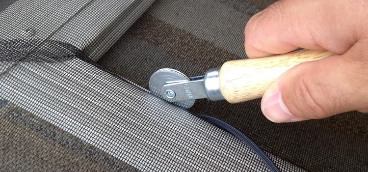 metal screen door repair in Grimsby