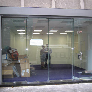 shop front door repair Grimsby